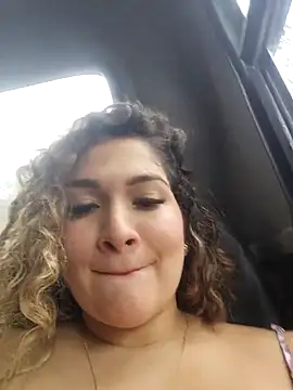 Sara_smiiith211 webcam