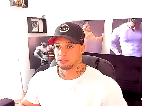 Marck_Mathews webcam