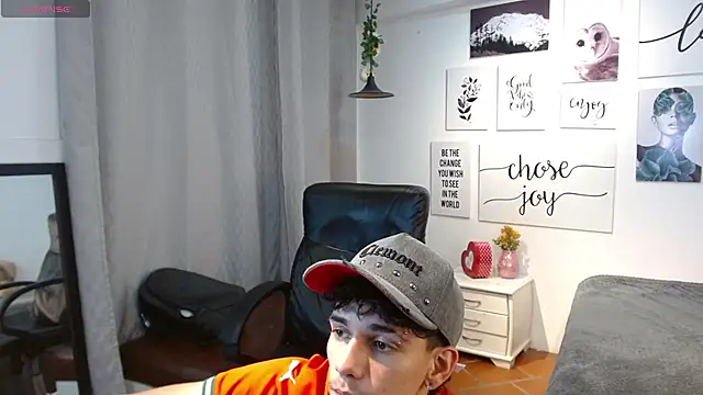 AmethystShadow17 webcam