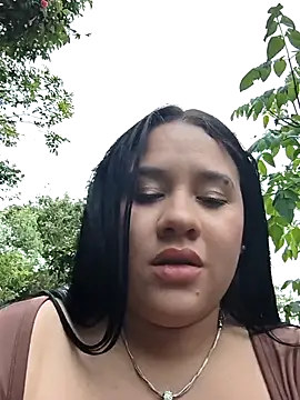 Kendra-daring webcam