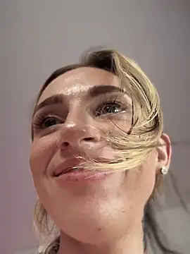 Webcam Model (DallasAria)  is live.Free join now!