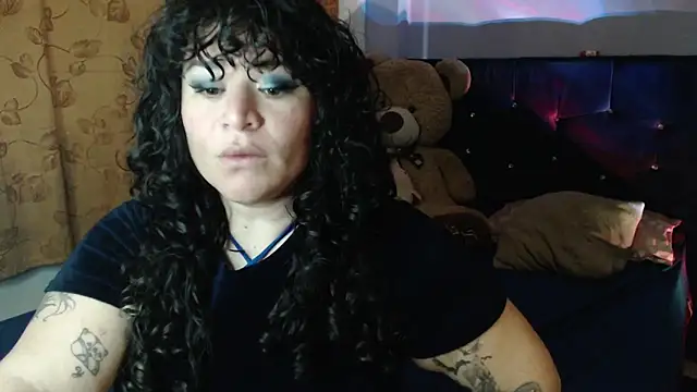 ANGELIQUE_KLANE webcam