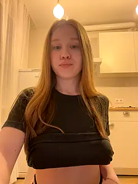 Eva_Weyne webcam