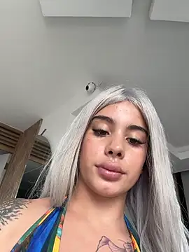 YouCandiSumisa webcam