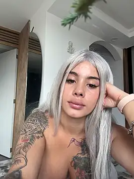 YouCandiSumisa webcam