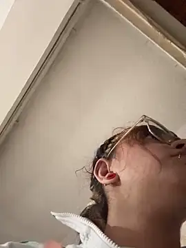 angie_rousse_ webcam