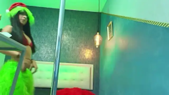 Cloeandtyfanny webcam