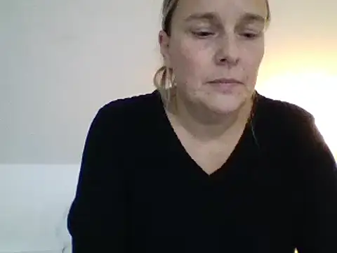 scrummymummy2 webcam