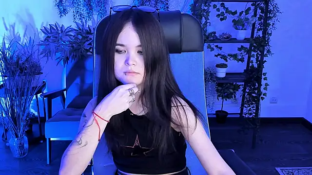 elainebeness (F young) - i love ur eyes