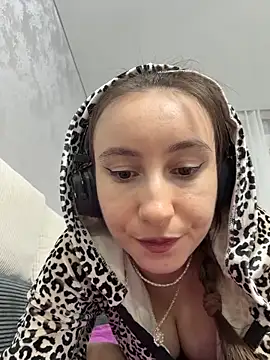 viviandaimond1 Live Webcam on Stripchat