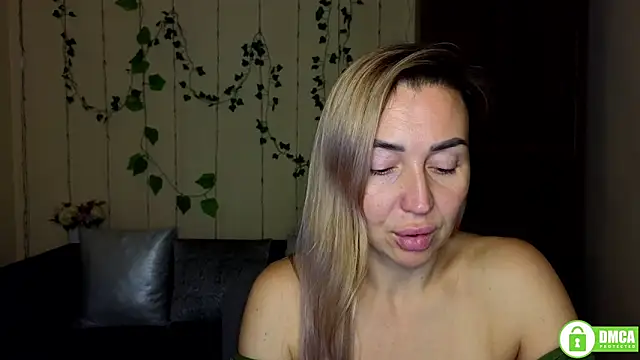 Kiss_julli88I webcam