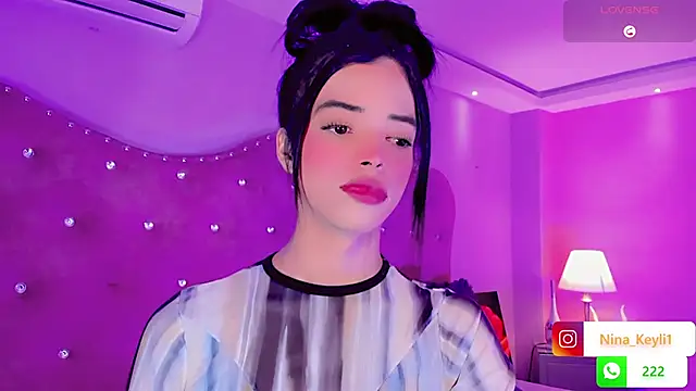 Nina_Keyli Live Webcam on Stripchat