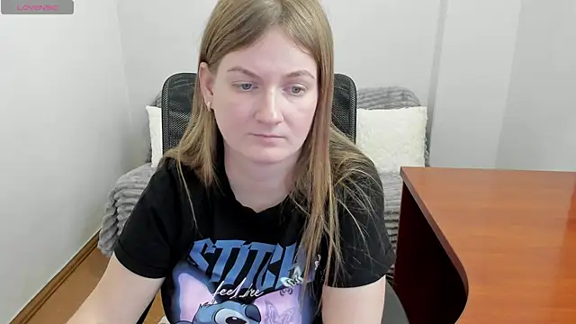 Alisha_Skyes webcam