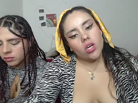 nicky_andcamil webcam