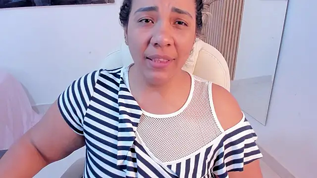 _Lakshmi_hotx webcam