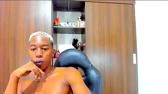 Dreamastercum_ webcam