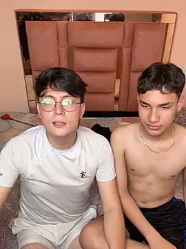 angel_and_jef webcam