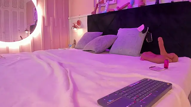 chloe_watson_ webcam