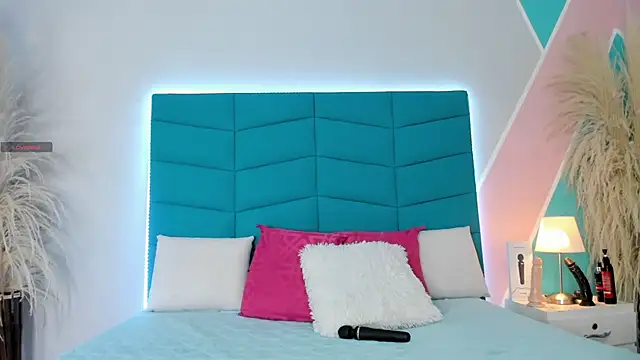 _victoria_collins_ webcam stripchat model stream image