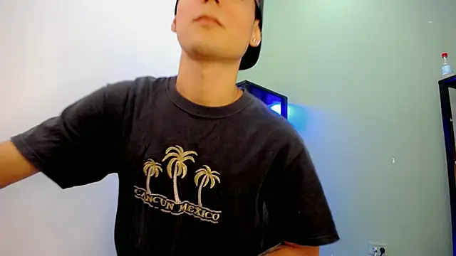 dilan_hott_ (M twink) - I want to cum on your face🤤💦💦