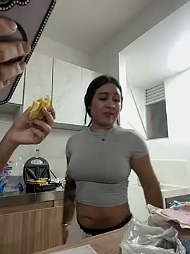 Pretty_Isadora webcam