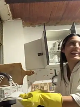 Webcam Model (Cami_Leon2)  is live.Free join now!