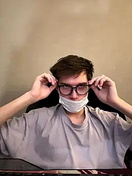 WeaknessMoment webcam