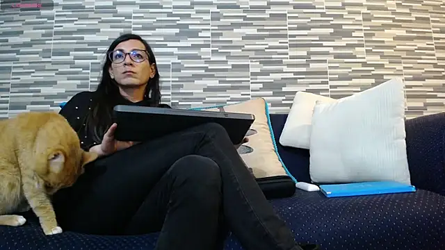 VioletaGomez_Co webcam