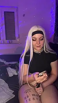 kinkygirl420x webcam