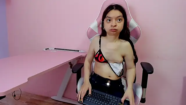 CharlotteMuller webcam