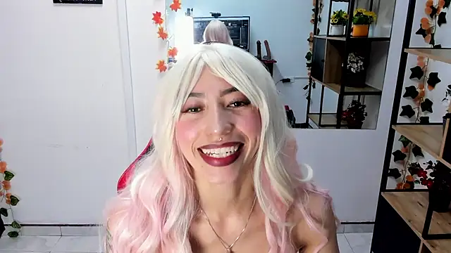 LilithCooperr_ webcam