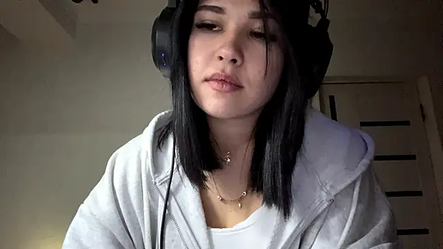 Lolamein webcam stripchat model stream image