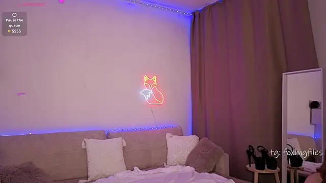 Betty_Twinkle webcam