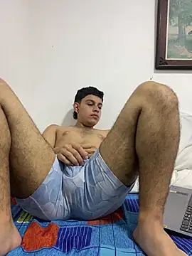 Young_handsome webcam