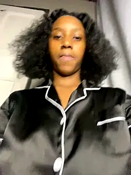 Webcam Model (Sirah1)  is live.Free join now!