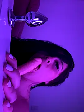 _scarleth_lux webcam