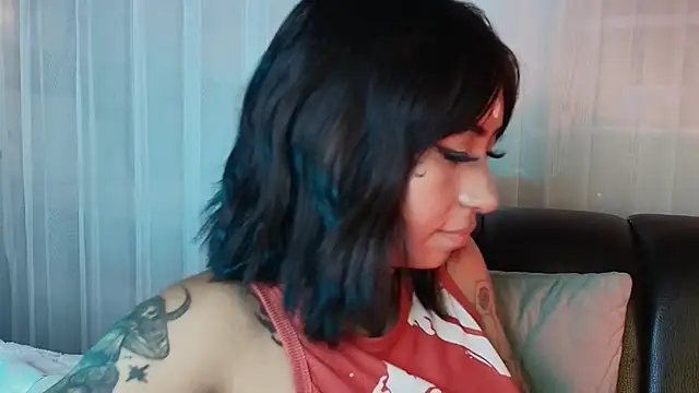 Evangeline_bell webcam