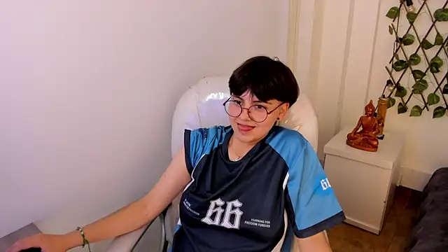 Nathaly_ds webcam stripchat model stream image