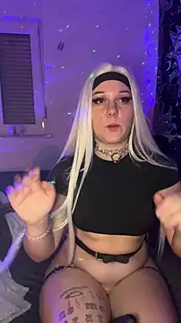 kinkygirl420x