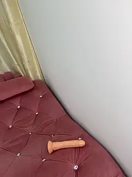 _scarleth_lux webcam