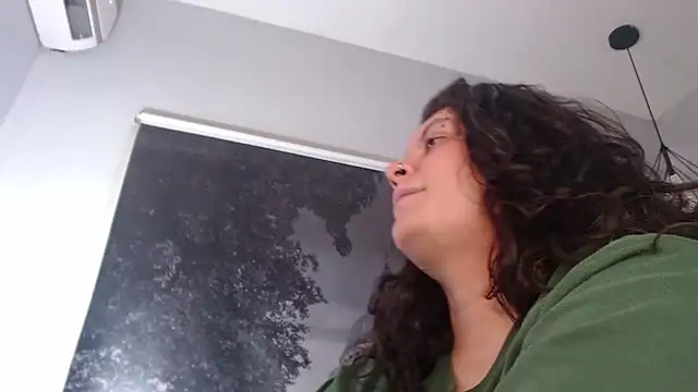 snowflake_xxx - Snowflake_xxx's free webcam - UK Sex Cams