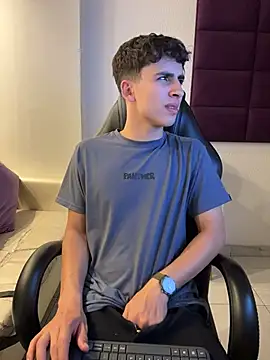 AdrianRinaldi webcam