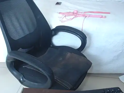 sweetsubmisaxox webcam