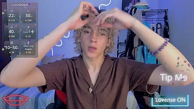 lyric_mirage - Lyric_Mirage's free webcam - UK Sex Cams