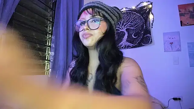 pinky_promiseex - Pinky_promiseex's free webcam