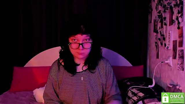 dreamgirllovee webcam