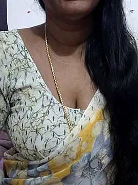 Tamil_Meera12 webcam