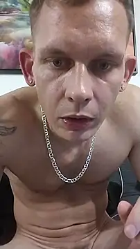 whoadiestreams webcam