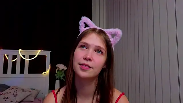 BeatrixCarIeton webcam