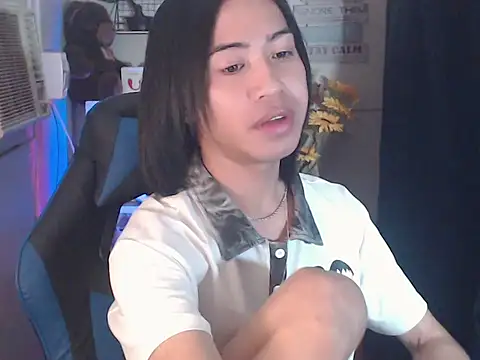 Miracle_TheBrat webcam